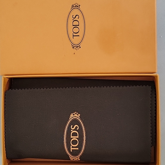 TODS Wallet - Picture 9 of 9